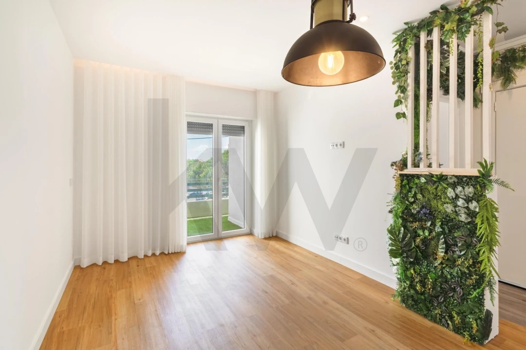 Apartamento T2 para Venda em Almada, Cova da Piedade, Pragal e Cacilhas Foto 2