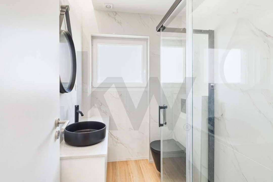 Apartamento T2 para Venda em Almada, Cova da Piedade, Pragal e Cacilhas Foto 12