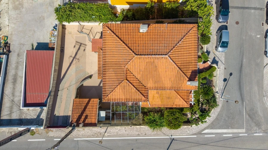 Moradia T5 para Venda em Santa Maria, São Pedro e Matacães Foto 39