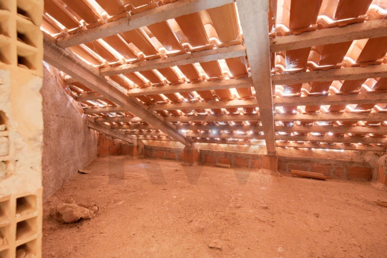 Moradia T5 para Venda em Santa Maria, São Pedro e Matacães Foto 43