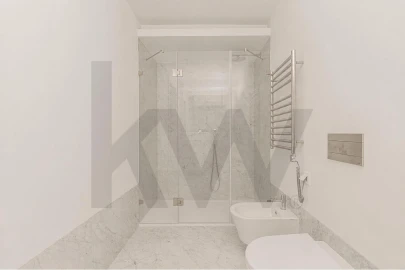 Apartamento T1 para Arrendamento em Campolide