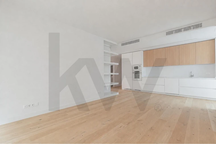 Apartamento T1 para Arrendamento em Campolide Foto 8