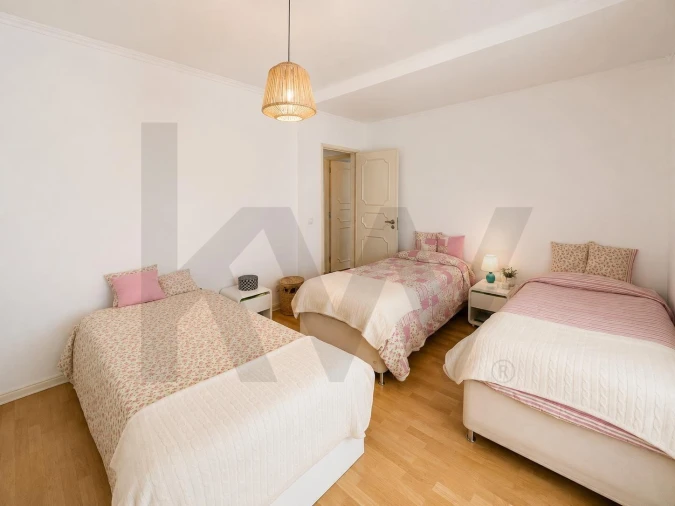 Apartamento T3 para Venda em Santo Antonio dos Olivais Foto 12