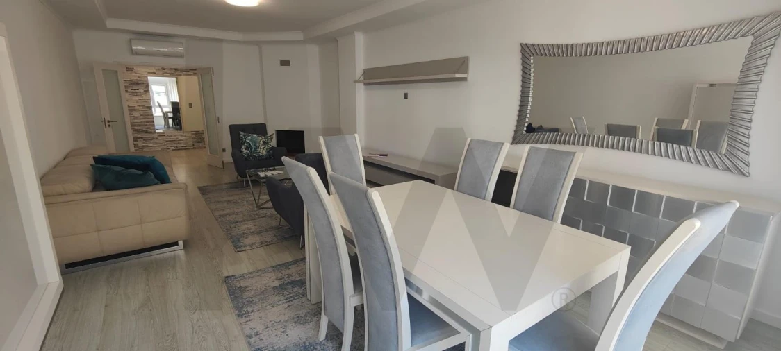 Apartamento T3 para Arrendamento em Queluz e Belas Foto 23