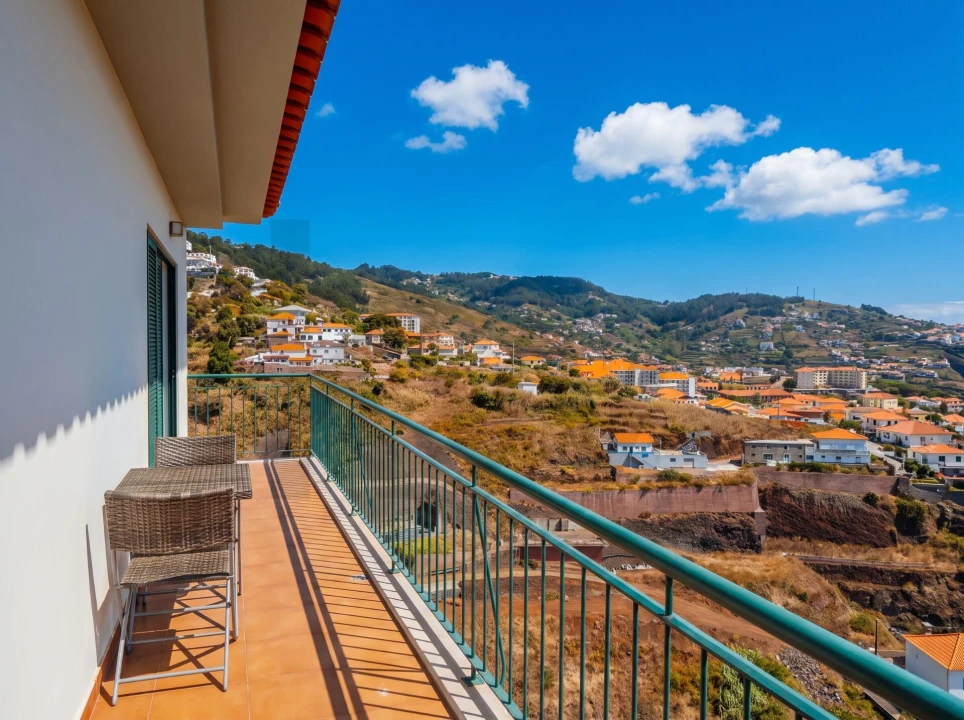 Apartamento T2 para Venda em Caniço Foto 15
