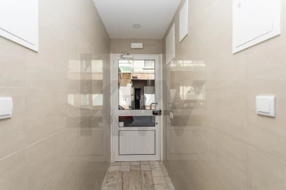 Apartamento T2 para Venda em Baixa da Banheira e Vale da Amoreira