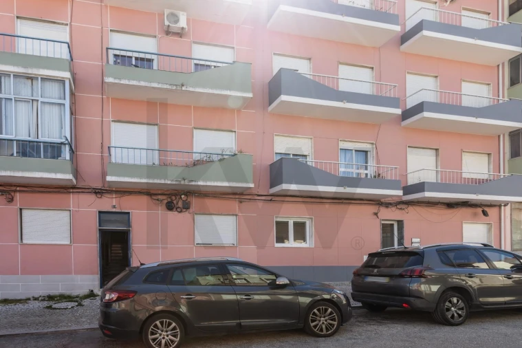 Apartamento T2 para Venda em Baixa da Banheira e Vale da Amoreira Foto 14