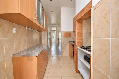 Apartamento T2 para Venda em Campolide