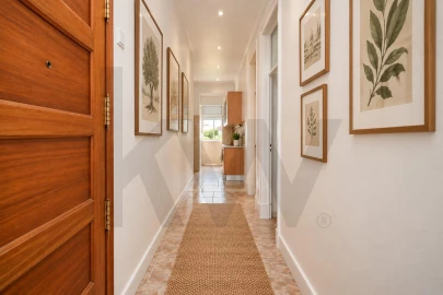 Apartamento T2 para Venda em Campolide