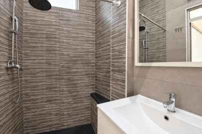 Apartamento T2 para Venda em Campolide