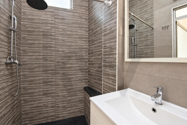 Apartamento T2 para Venda em Campolide Foto 17