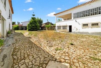Quinta T9 para Venda em Espariz e Sinde