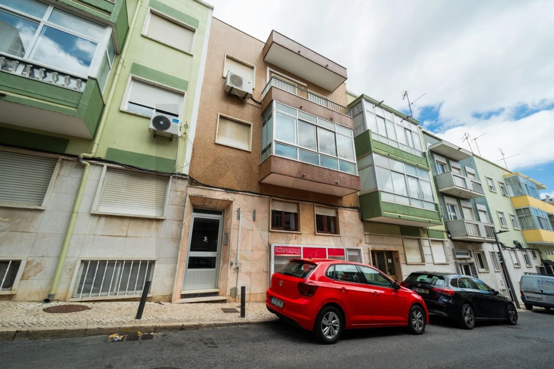 Apartamento T1 para Venda em Algés, Linda-A-Velha e Cruz Quebrada-Dafundo Foto 15