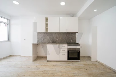 Apartamento T1 para Venda em Algés, Linda-A-Velha e Cruz Quebrada-Dafundo
