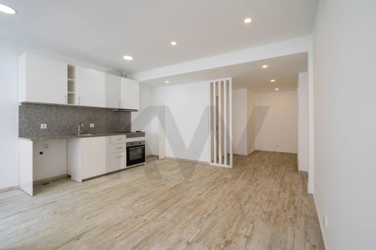 Apartamento T1 para Venda em Algés, Linda-A-Velha e Cruz Quebrada-Dafundo Foto 6