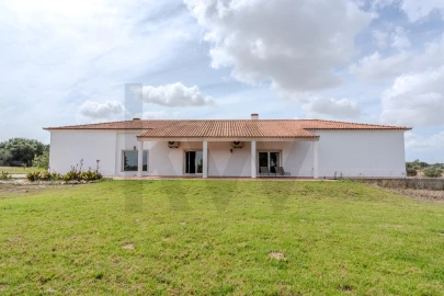 Quinta T2 para Venda em Palmela