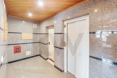 Apartamento T4 para Venda em Algueirão-Mem Martins