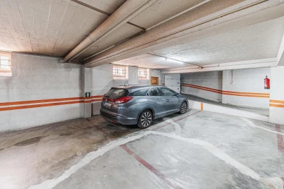 Apartamento T4 para Venda em Algueirão-Mem Martins