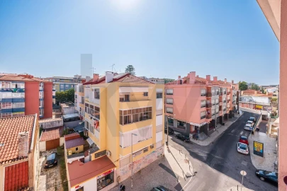Apartamento T4 para Venda em Algueirão-Mem Martins