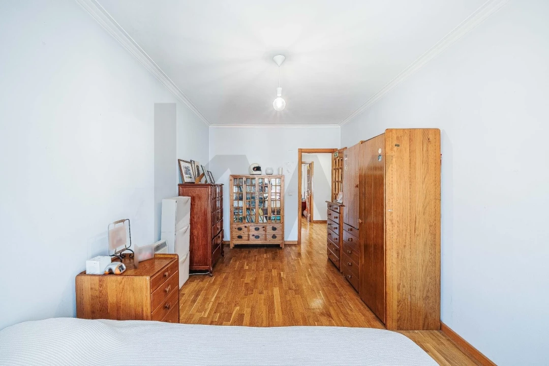 Apartamento T4 para Venda em Algueirão-Mem Martins Foto 18