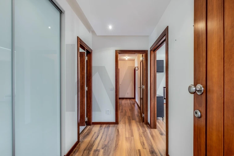 Apartamento T3 para Venda em Nazare Foto 3