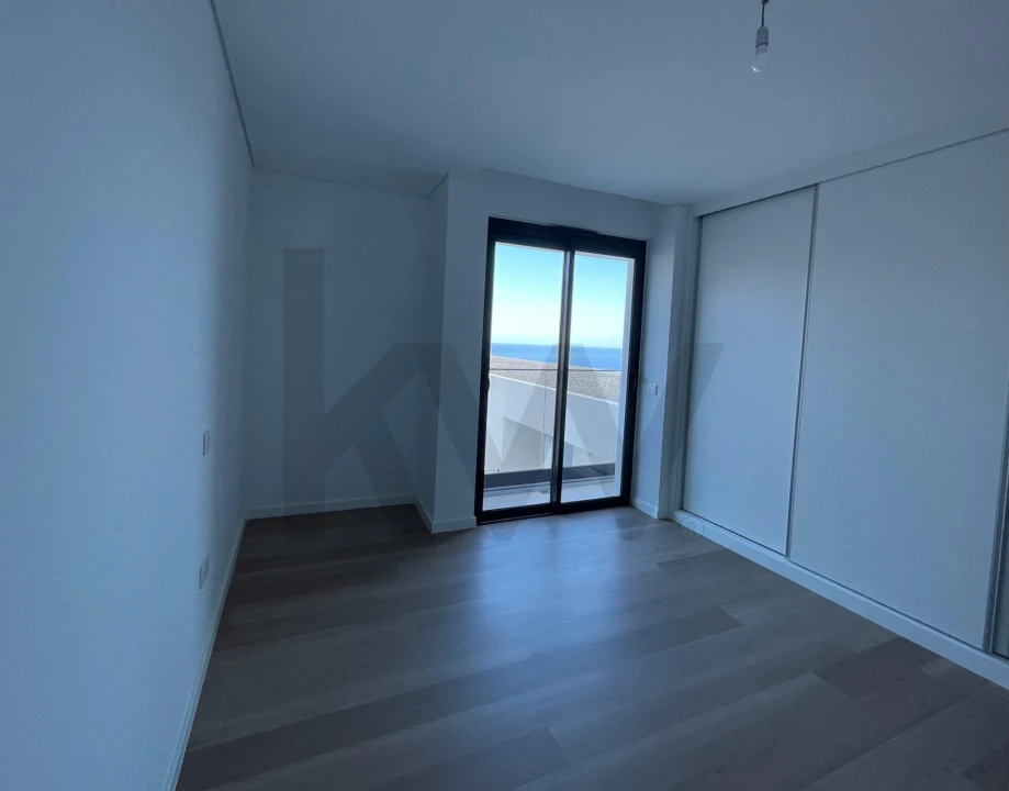 Apartamento T3 para Venda em Caniço Foto 12