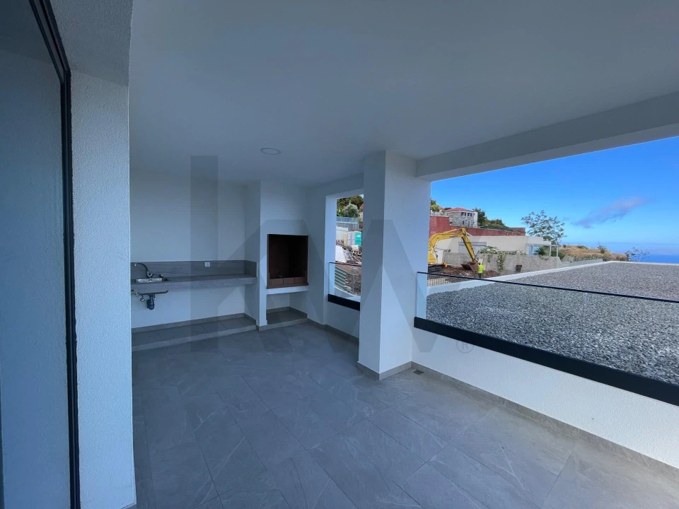 Apartamento T3 para Venda em Caniço Foto 26
