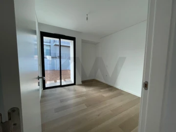 Apartamento T3 para Venda em Caniço