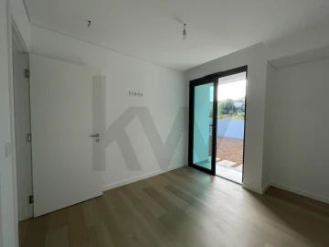 Apartamento T3 para Venda em Caniço