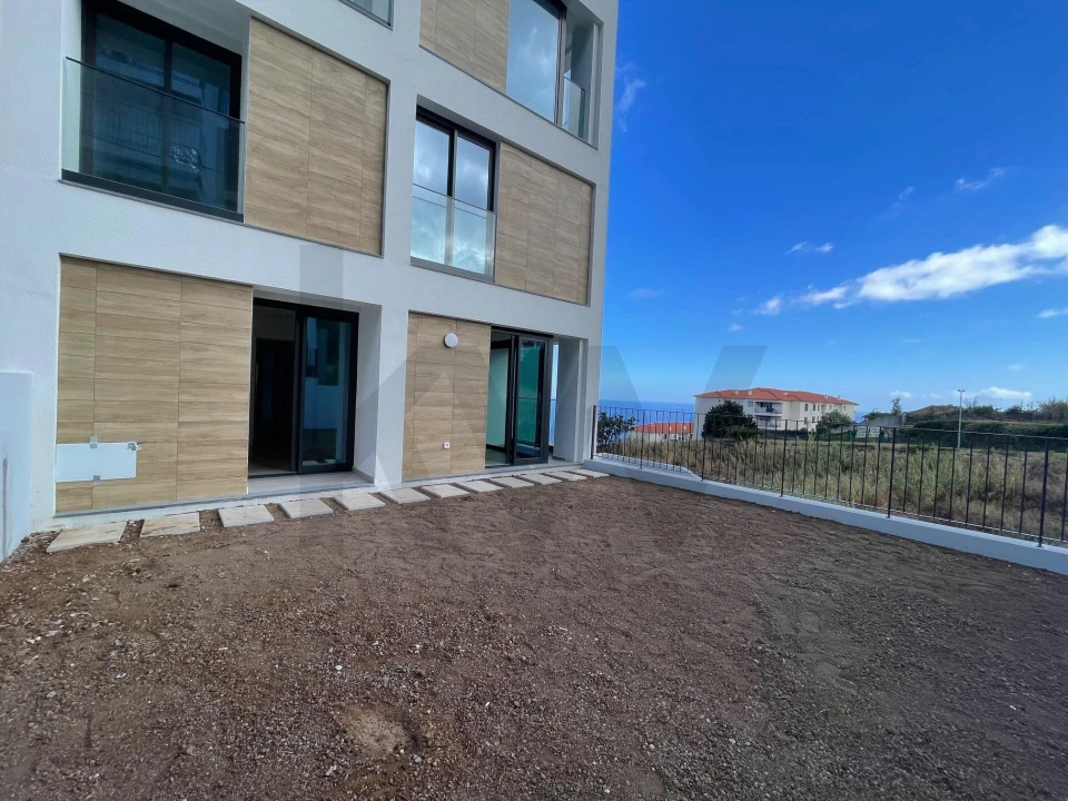 Apartamento T3 para Venda em Caniço Foto 40