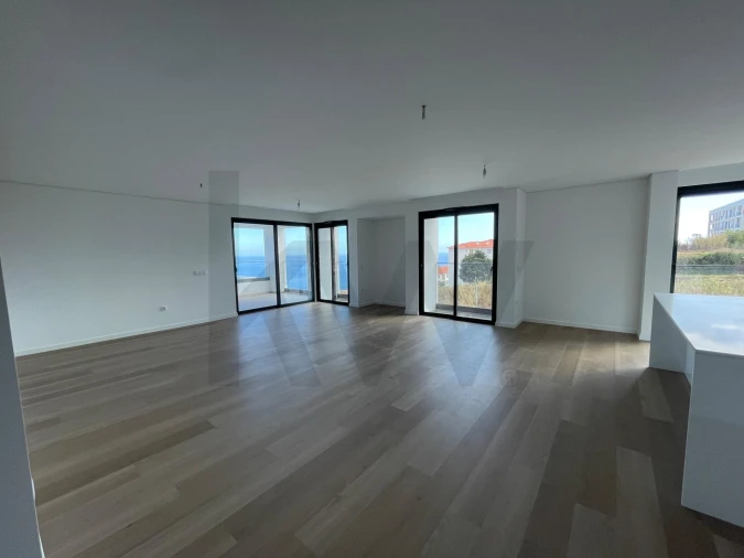 Apartamento T3 para Venda em Caniço Foto 16