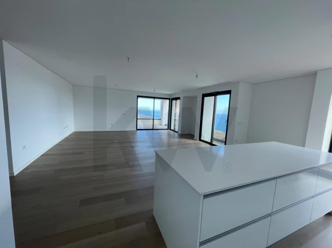 Apartamento T3 para Venda em Caniço Foto 21