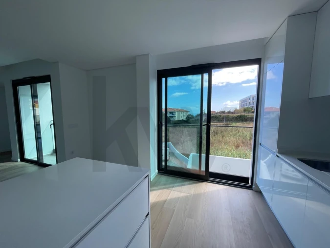 Apartamento T3 para Venda em Caniço Foto 23