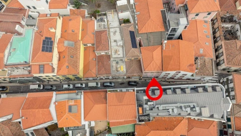 Loja para Venda em Funchal (São Pedro)