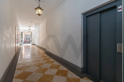 Loja para Venda em Funchal (São Pedro)
