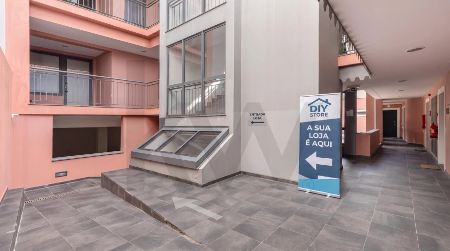 Loja para Venda em Funchal (São Pedro) Foto 30
