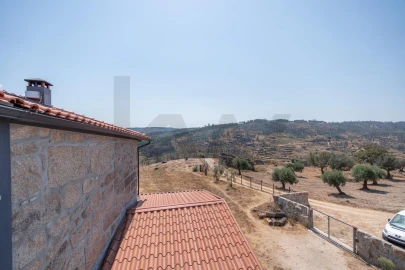 Moradia T6 para Venda em Ervedal e Vila Franca da Beira