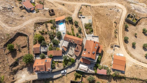 Moradia T6 para Venda em Ervedal e Vila Franca da Beira