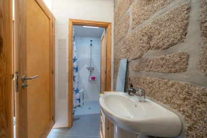 Moradia T6 para Venda em Ervedal e Vila Franca da Beira