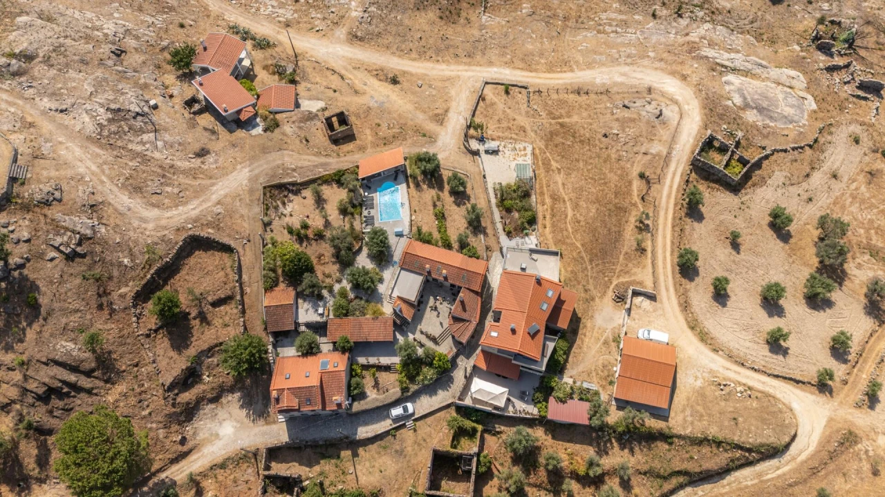 Moradia T6 para Venda em Ervedal e Vila Franca da Beira Foto 115