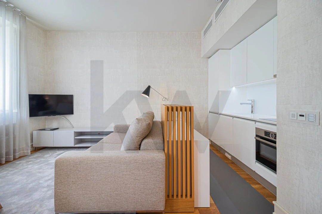 Apartamento T1 para Arrendamento em Santo António Foto 3