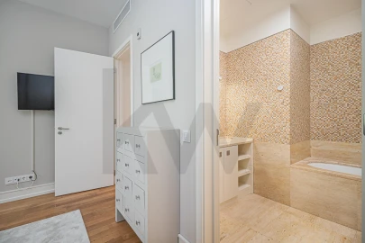Apartamento T1 para Arrendamento em Santo António