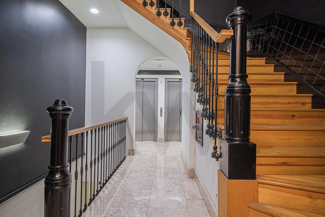 Apartamento T1 para Arrendamento em Santo António Foto 20