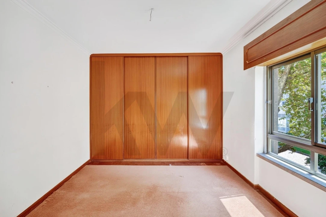 Apartamento T3 para Venda em Carcavelos e Parede Foto 20