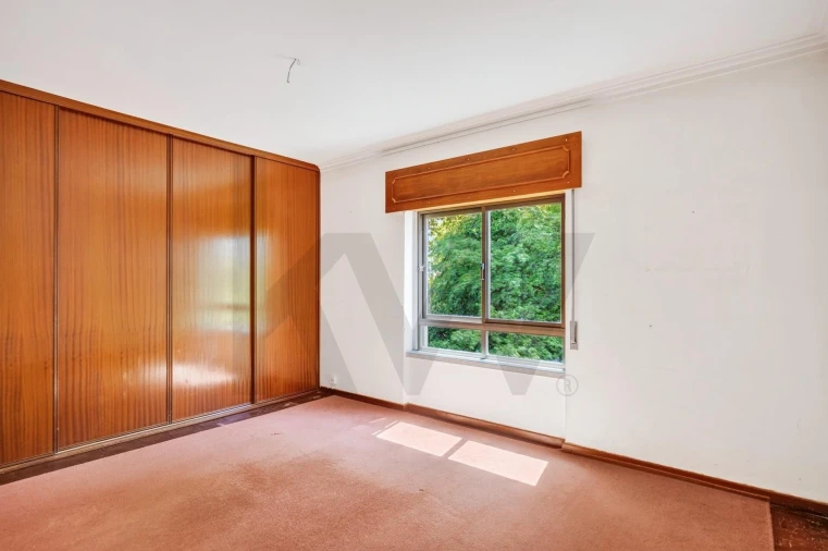 Apartamento T3 para Venda em Carcavelos e Parede Foto 19