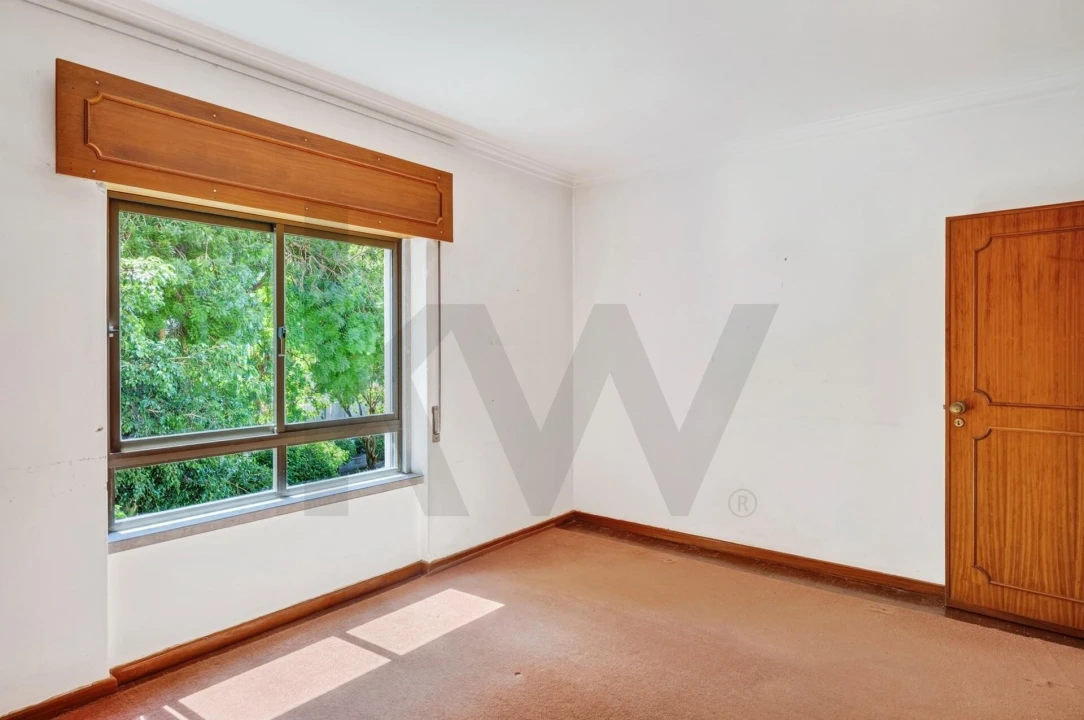 Apartamento T3 para Venda em Carcavelos e Parede Foto 21