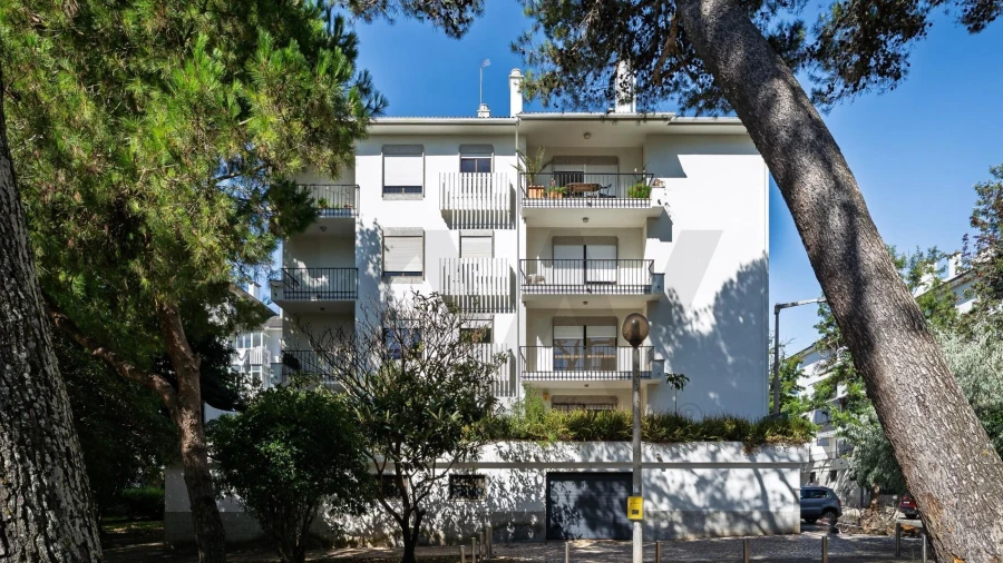 Apartamento T3 para Venda em Carcavelos e Parede