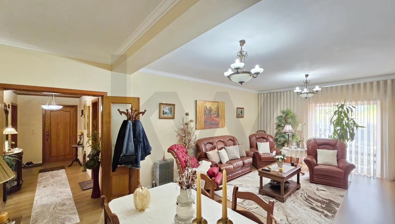 Apartamento T3 para Venda em Oiã Foto 4