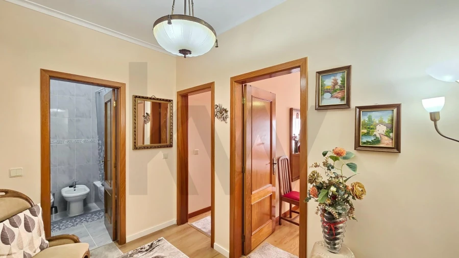 Apartamento T3 para Venda em Oiã Foto 15