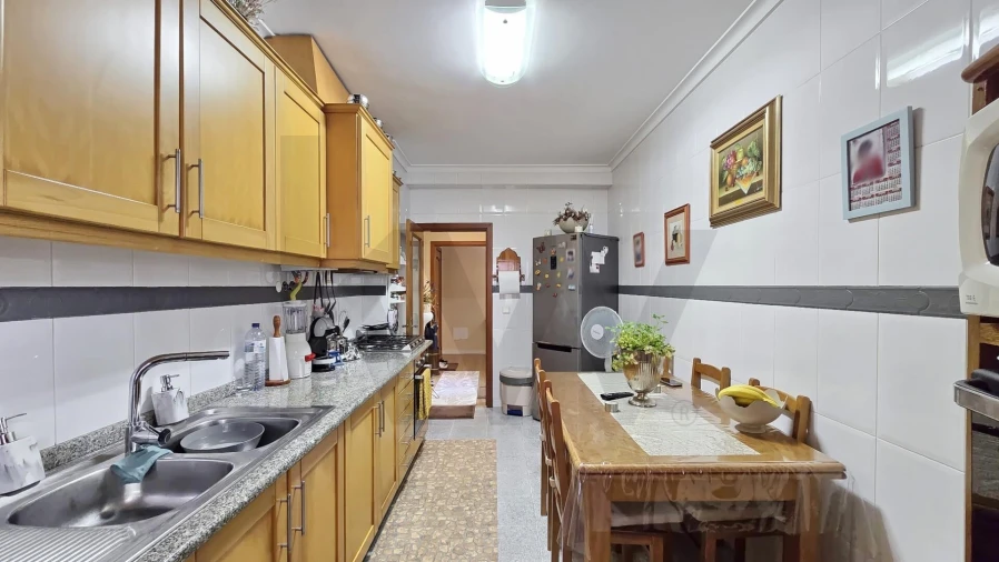 Apartamento T3 para Venda em Oiã Foto 5